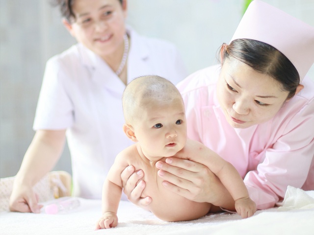 【爱圣母婴】芝罘区月子会所 烟台月子会所哪家好 烟台满月发汗图片|【爱圣母婴】芝罘区月子会所 烟台月子会所哪家好 烟台满月发汗产品图片由烟台爱圣母婴服务公司生产提供-